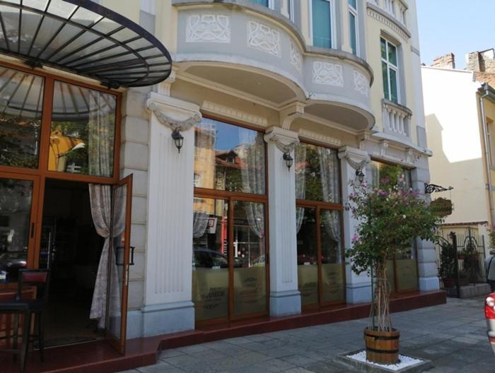 Family Hotel Chiplakoff Burgas Extérieur photo